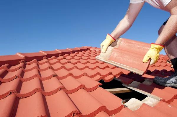 Emergency Roof Repair Houston: Fast 24/7 Solutions for Storm and Leak Damage